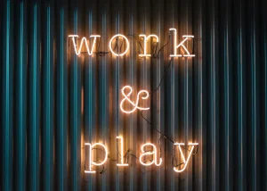 mobilya montaj Şişli, dolap montaj Mecidiyeköy, kapı kolu montaj, kapı kilidi montajı, sürgülü dolap tamiri, hazır dolap montaj, marangoz Murat, mobilya kurulum